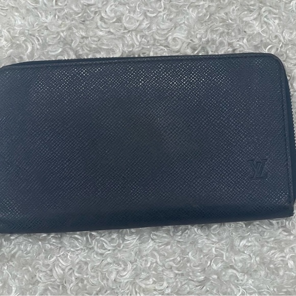 Louis Vuitton Handbags - Louis Vuitton Women’s Zip Wallet